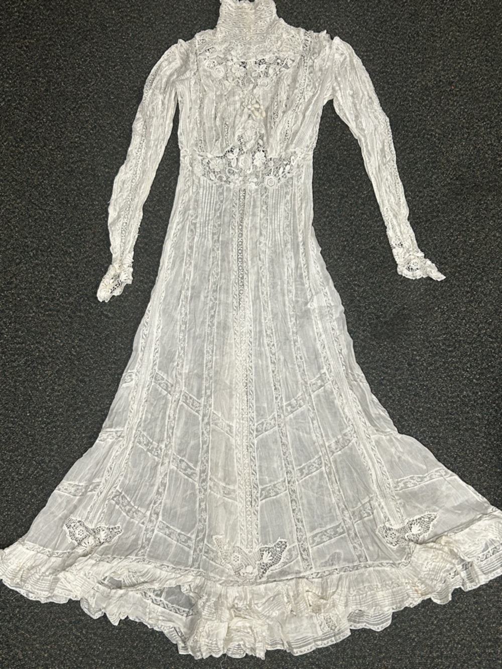 Vintage White Lace High-Neck Maxi Dress